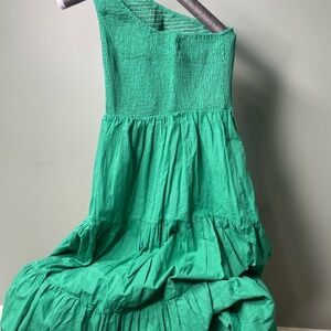 Green One-Shoulder Dress